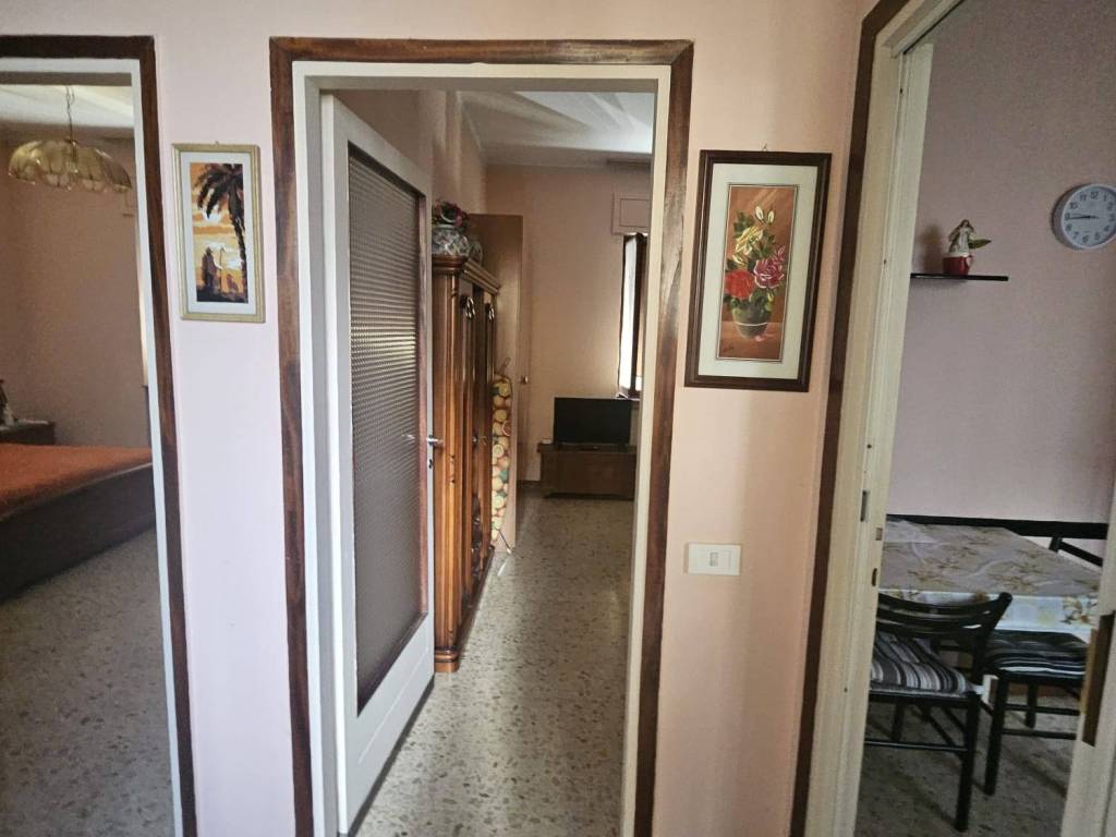Appartamento a Borgomanero in Corso Giuseppe Garibaldi - Foto 4