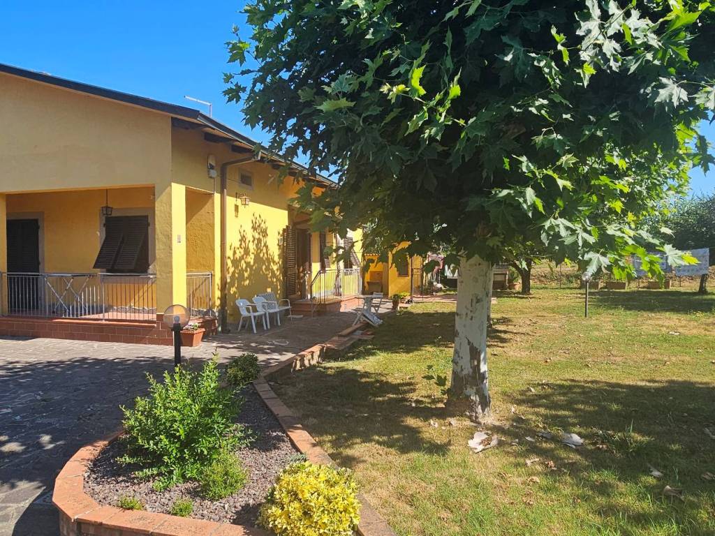 Villa a Porcari in Via Giannini - Foto 5