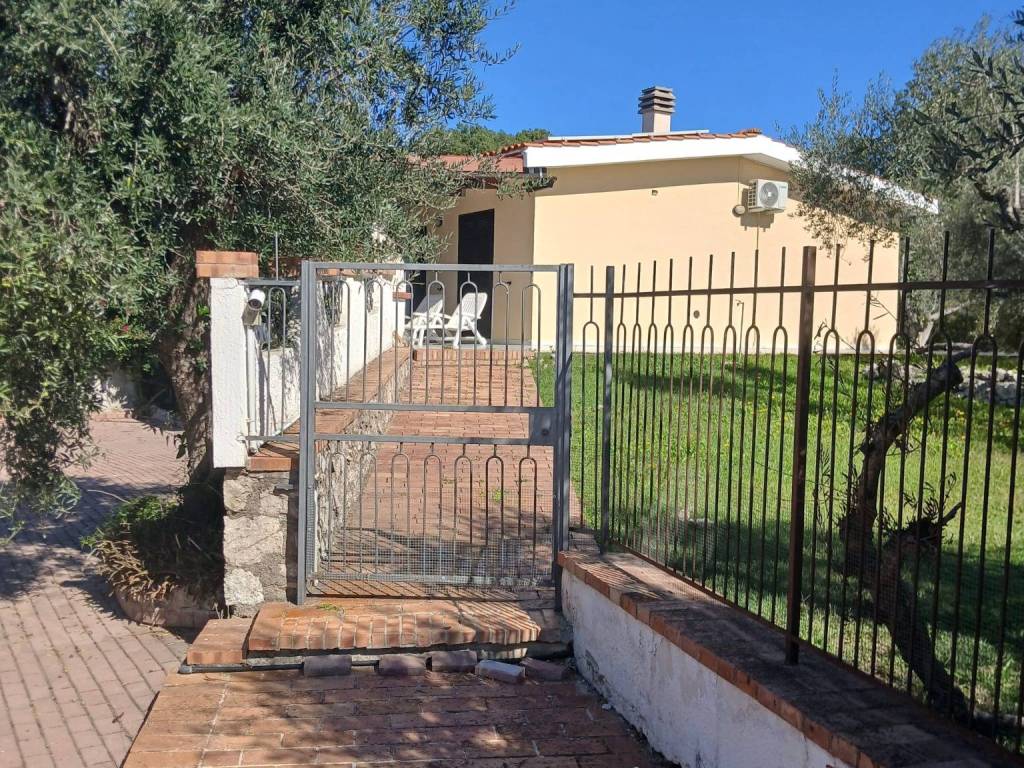 Villa a Itri in Viale Valle Rosa - Foto 2