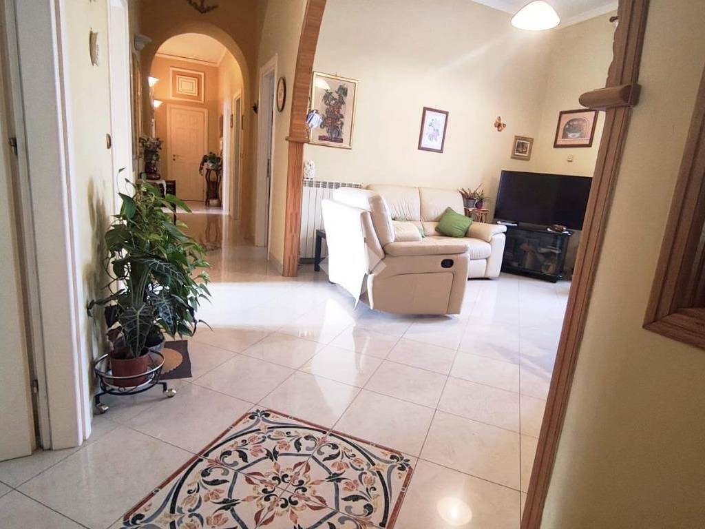 Appartamento a Caserta in Via Giovanni Patturelli, 31 - Foto 5