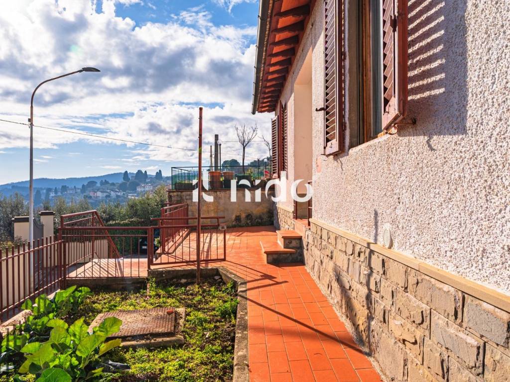 Villa a Carmignano in Via Chiti Carmignano - Foto 3
