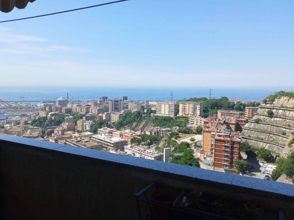 Appartamento a Genova in Via Marzabotto, 98 - Foto 5