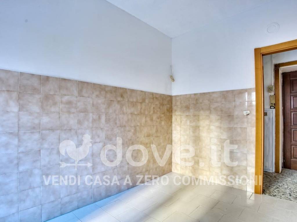 Appartamento a Luino in Via Voldomino, 2 - Foto 3
