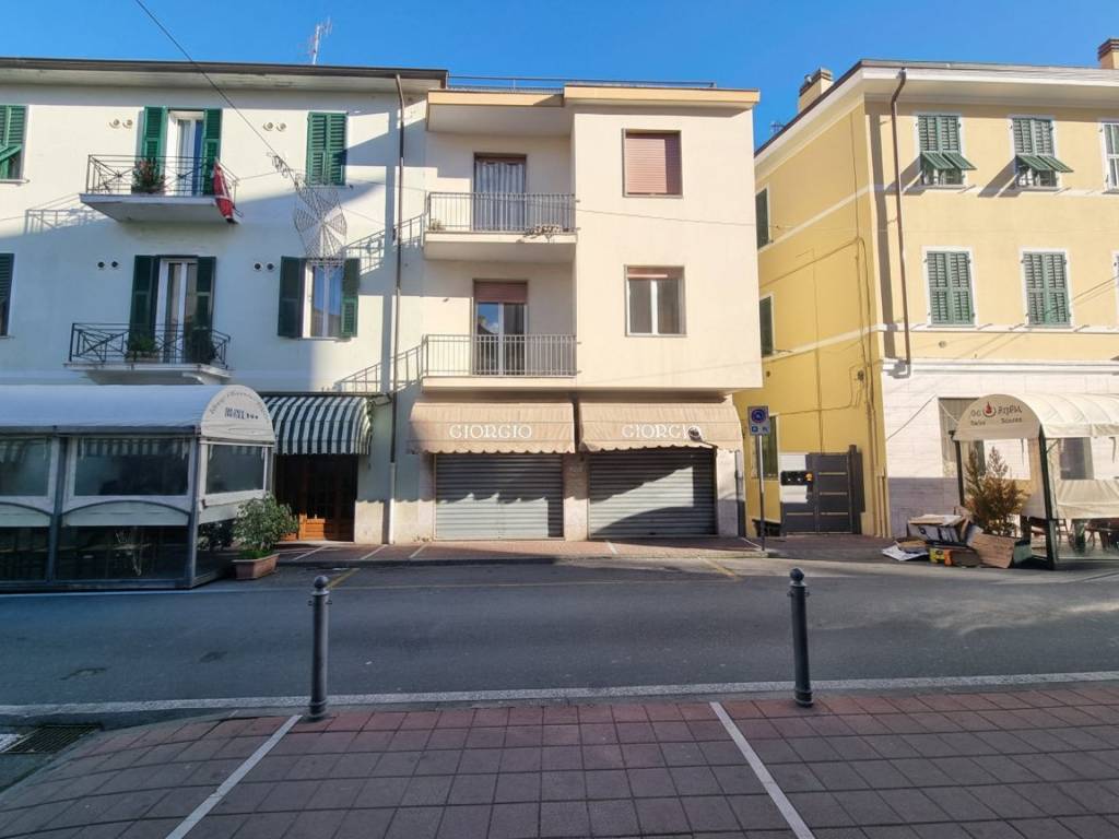 Appartamento a Taggia in Via delle Cornice, 6 - Foto 3