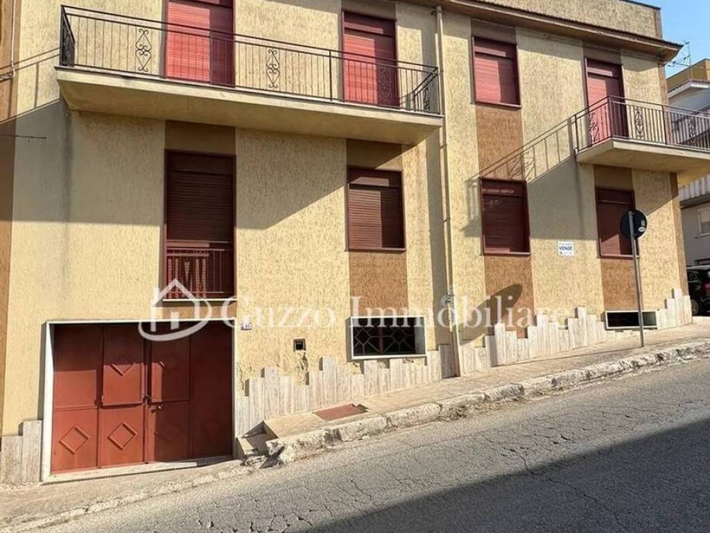 Villa a Partanna in Via Ugo Bassi No Number - Foto 4