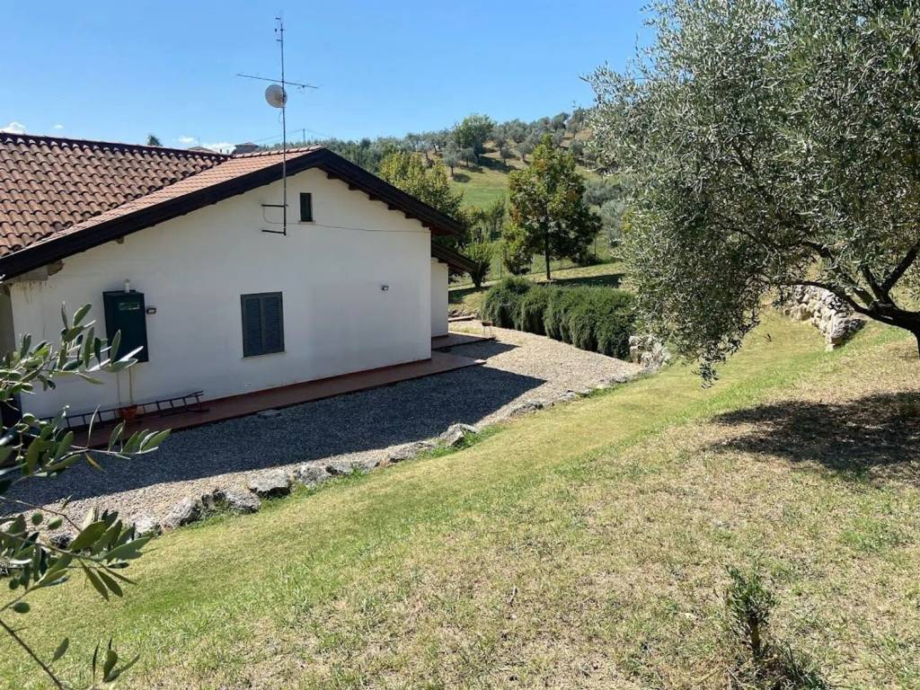 Villa a Torrice in Via Delle Cinque Vie - Foto 4