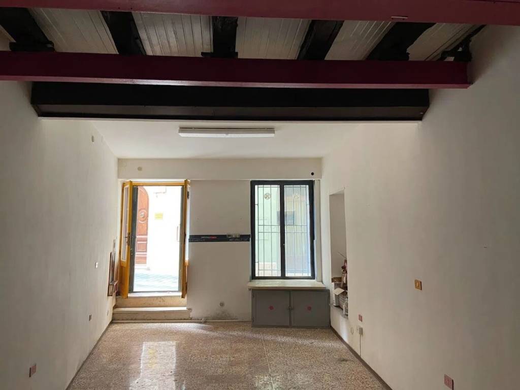 Immobile a Frosinone in Via Xx Settembre No Number - Foto 4