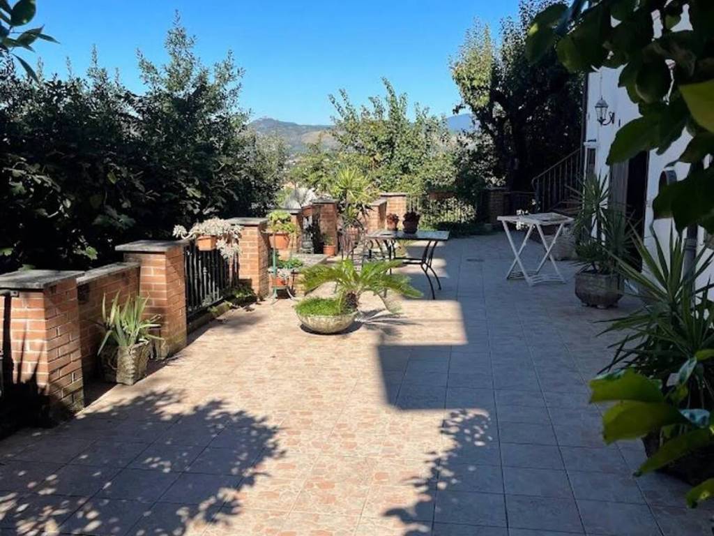 Villa a Frosinone in Via Belvedere - Foto 2