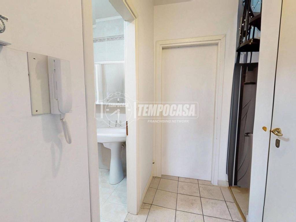 Appartamento a Bari in Via TREVISANI - Foto 5