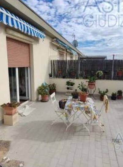 Attico / mansarda a Livorno in Via Sabatino Lopez, 6 - Foto 2