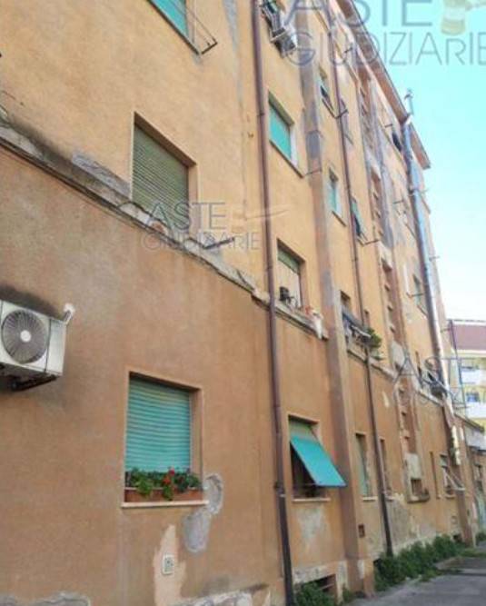 Appartamento a Livorno in Via Nino Bixio, 42 - Foto 2