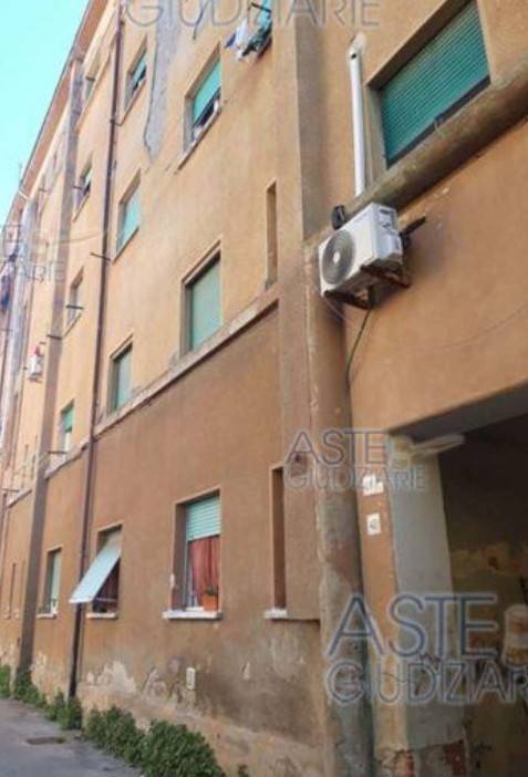 Appartamento a Livorno in Via Nino Bixio, 42 - Foto 4