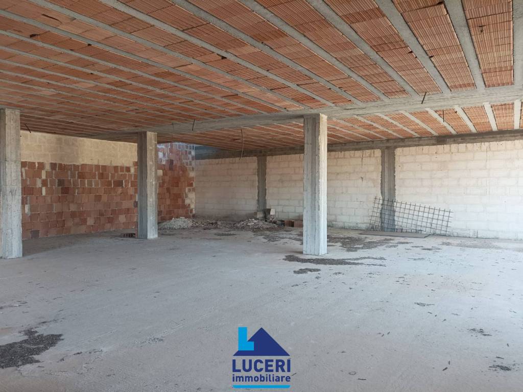 Rustico / casale a Aradeo in Via Bertolt Brecht - Foto 5