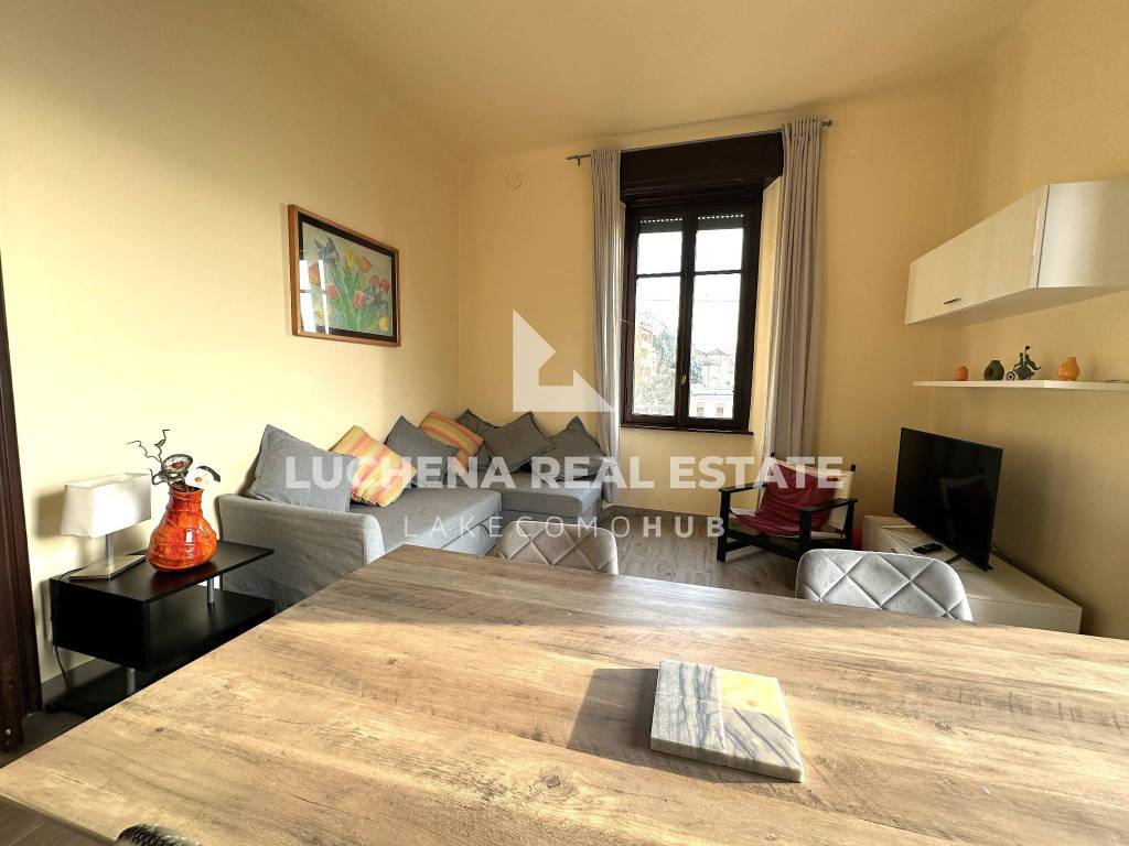 Appartamento a Como in Via per Brunate - Foto 4