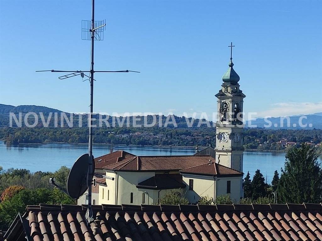 Villa a Gavirate in via S. S. Vitale e Agricola - Foto 2
