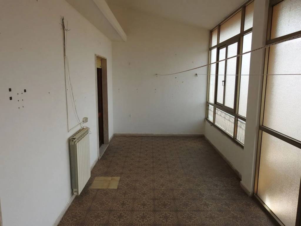 Appartamento a Macomer in Via Grazia Deledda - Foto 5