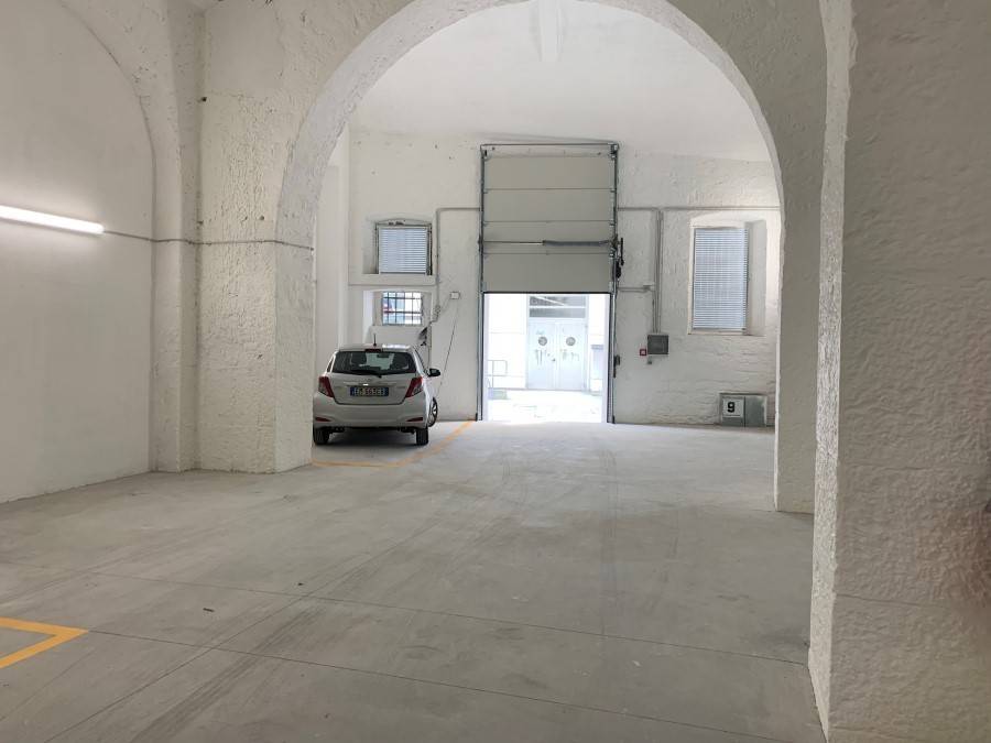 Box / garage a Trieste in Via Elisa Baciocchi - Foto 3