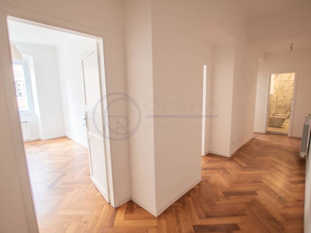 Appartamento a Trieste in Via Pietro Kandler, 16 - Foto 3