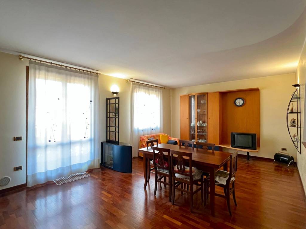 Villa a Argenta in Via Berlino, 5 - Foto 4