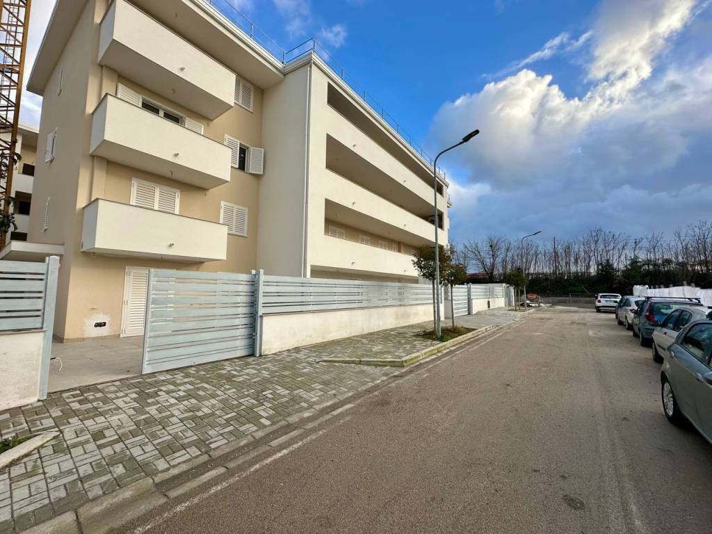Appartamento a Aversa in Viale della Libertà - Foto 3