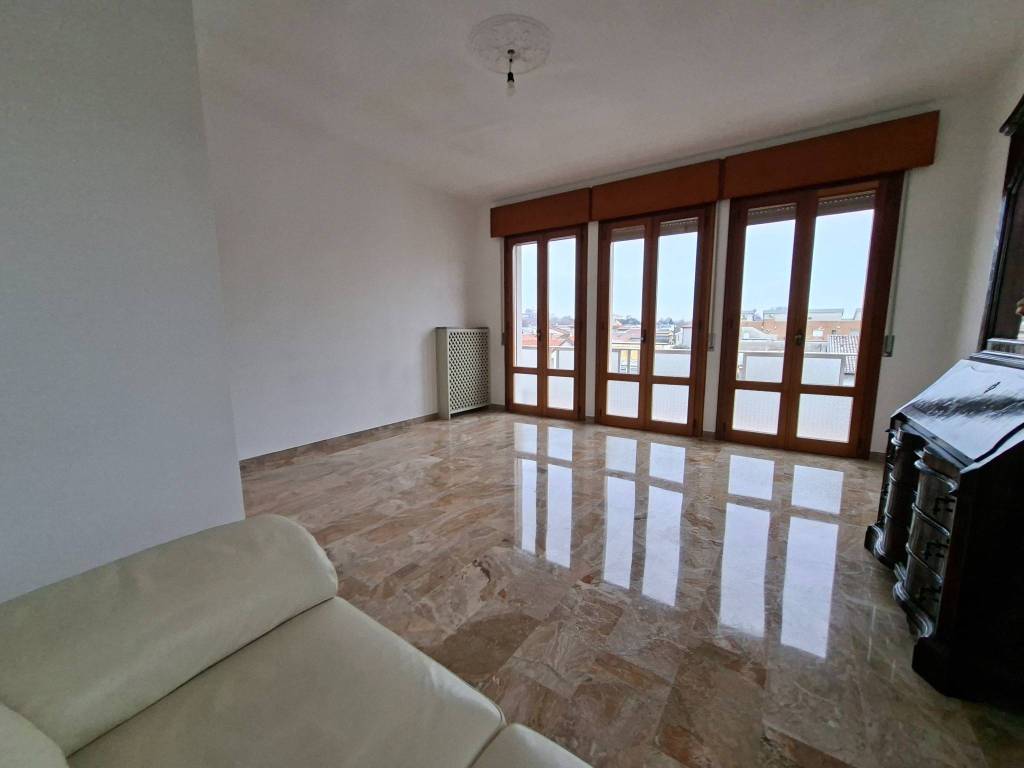 Appartamento a Mira in Via Giacomo Leopardi - Foto 2
