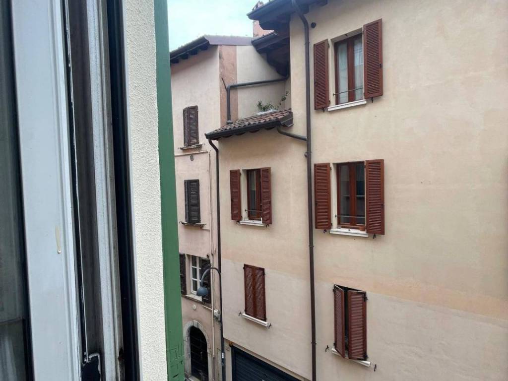 Appartamento a Brescia in Via Federico Borgondio - Foto 3