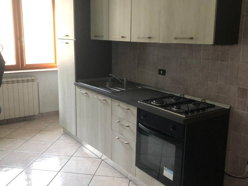 Appartamento a Caserta in Via Giulio Antonio Acquaviva, 238 - Foto 3