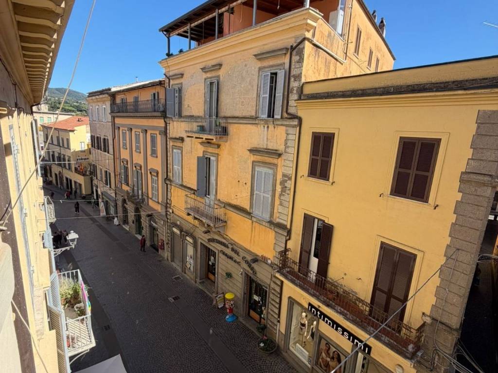 Appartamento a Velletri in Corso della Repubblica - Foto 2