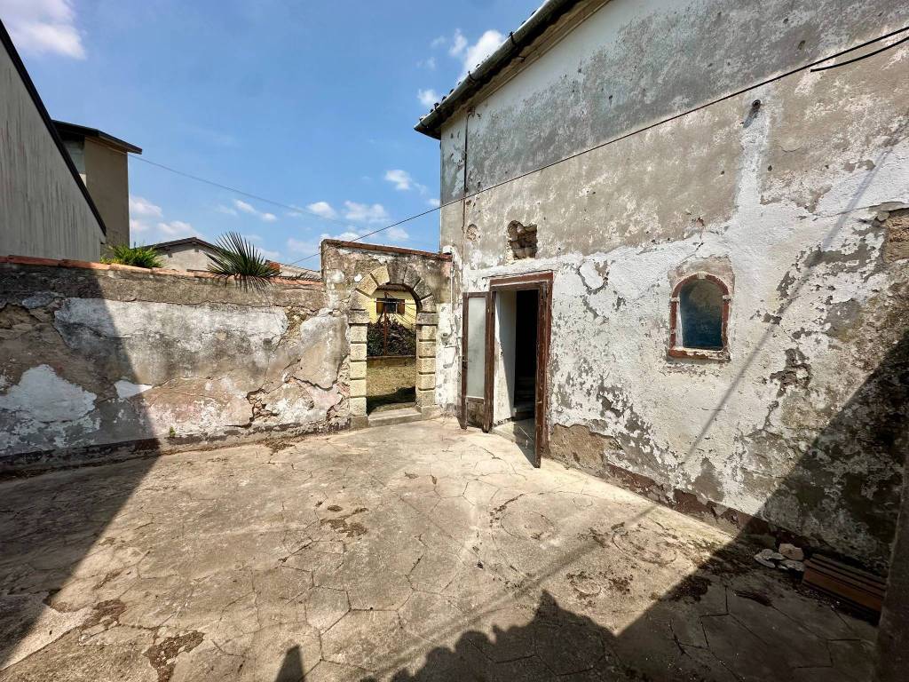 Rustico / casale a Colognola ai colli in Via Dante Broglio, 36 - Foto 5