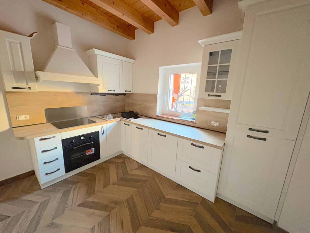 Casa indipendente a Buttapietra in Via Dolomiti, 1 - Foto 2