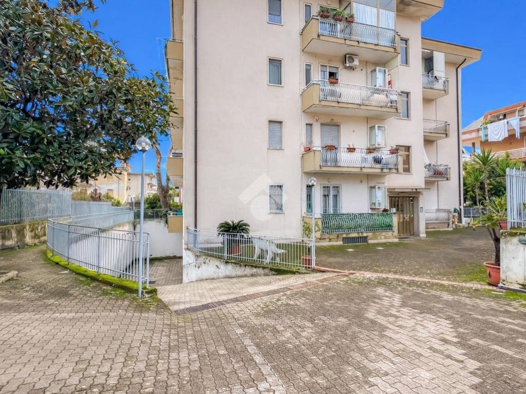 Appartamento a Formia in Via Giuseppe Verdi, 22 - Foto 2