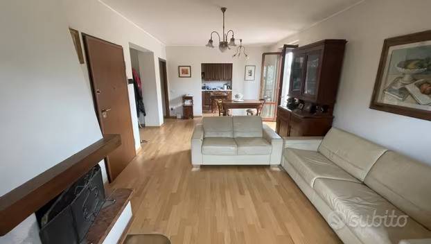 Appartamento a Vicchio in Viale Beato Angelico, 50039 Vicchio Fi, Italia - Foto 4