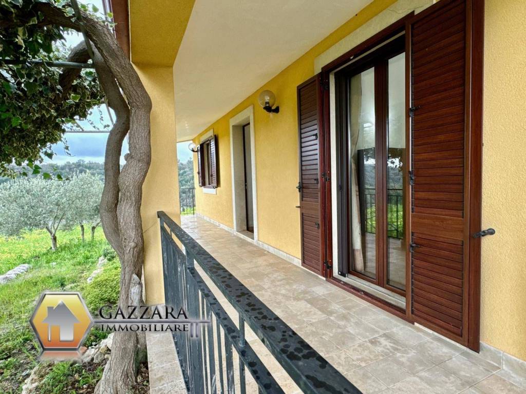 Villa a Canicattini bagni in Canicattini Bagni - Foto 3