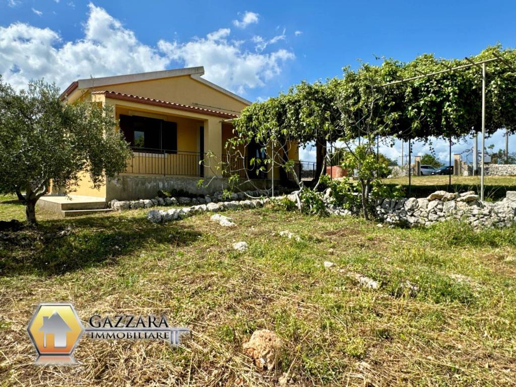 Villa a Canicattini bagni in Canicattini Bagni - Foto 5