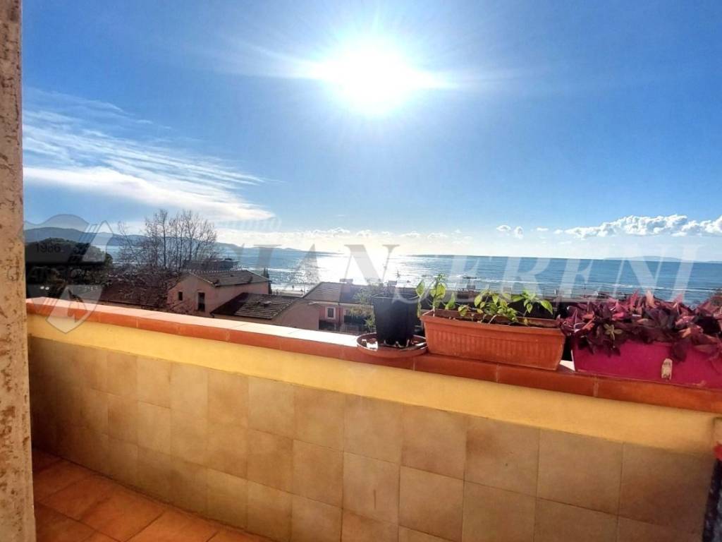 Appartamento a Follonica in Via Fratti - Foto 4