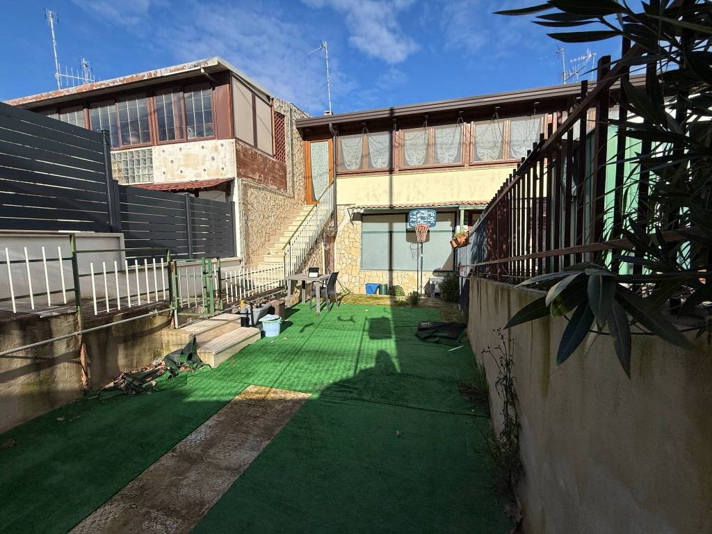 Villetta a schiera a Cassano delle murge in Contrada Incoronata Lagogemolo - Foto 3