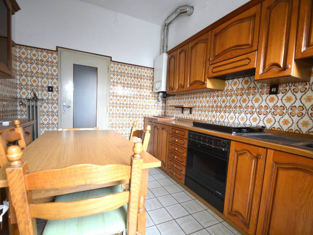 Appartamento a Vicenza in Via Montebello della Battaglia, 17 - Foto 5