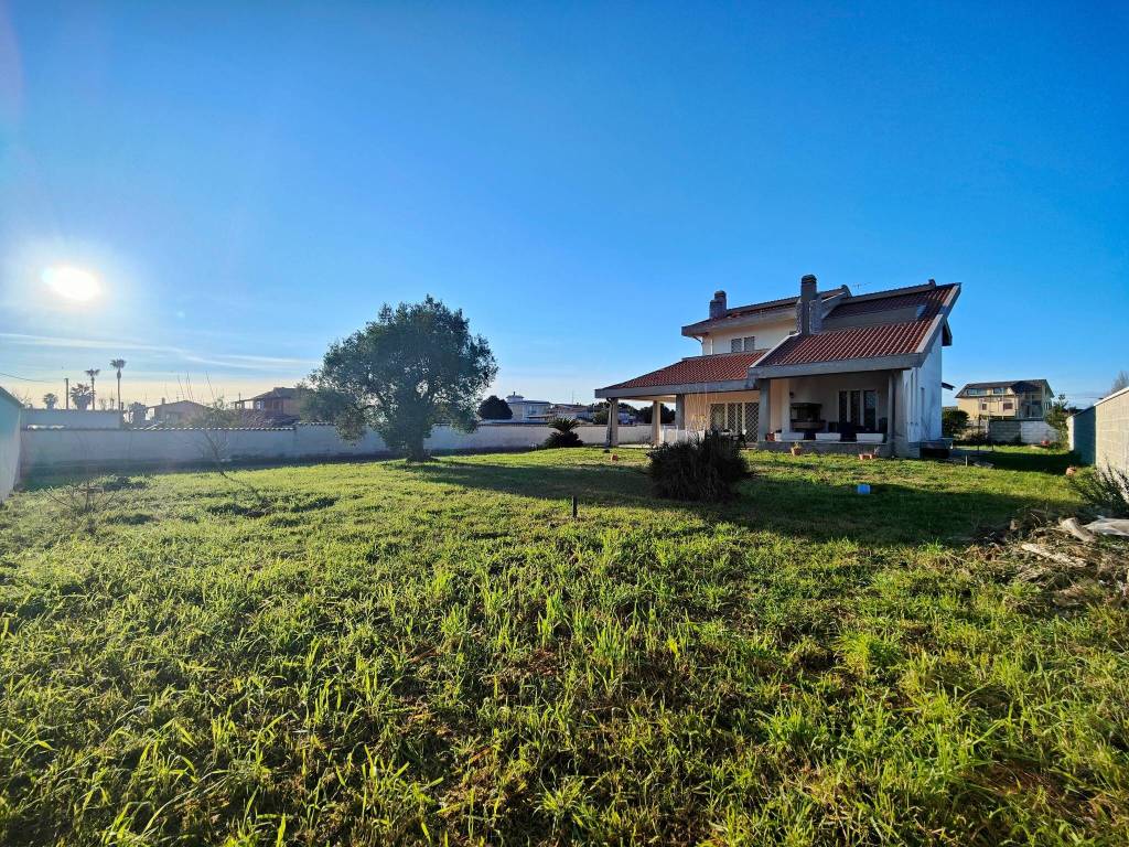 Villa a Nettuno in Via Santa Maria Goretti, 11 - Foto 5
