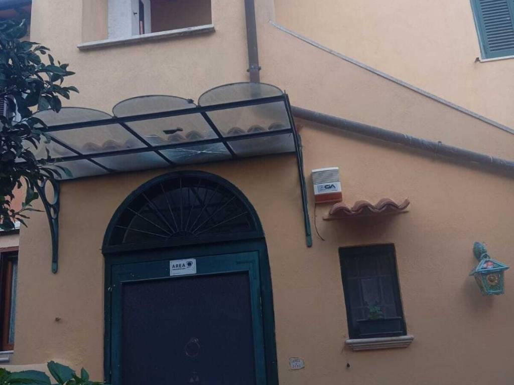 Appartamento a Cerveteri in Via Piave - Foto 2
