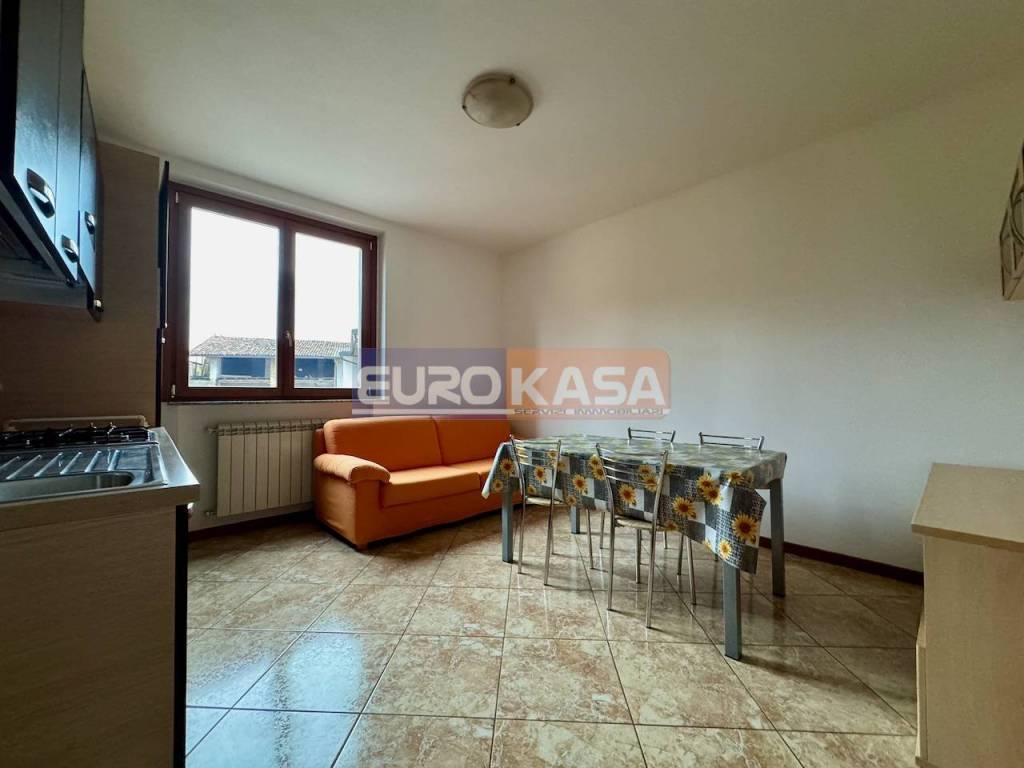 Appartamento a Osio sotto in Via Vivaldi - Foto 2