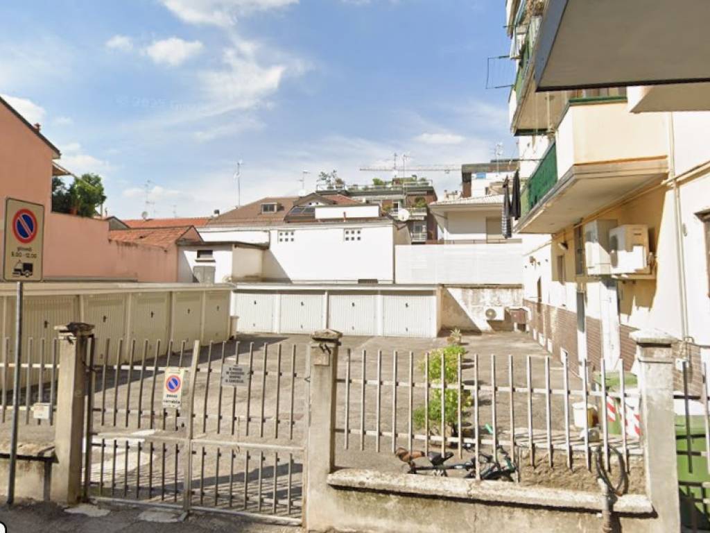 Box / garage a Vimodrone in Via Armando Diaz, 37 - Foto 2