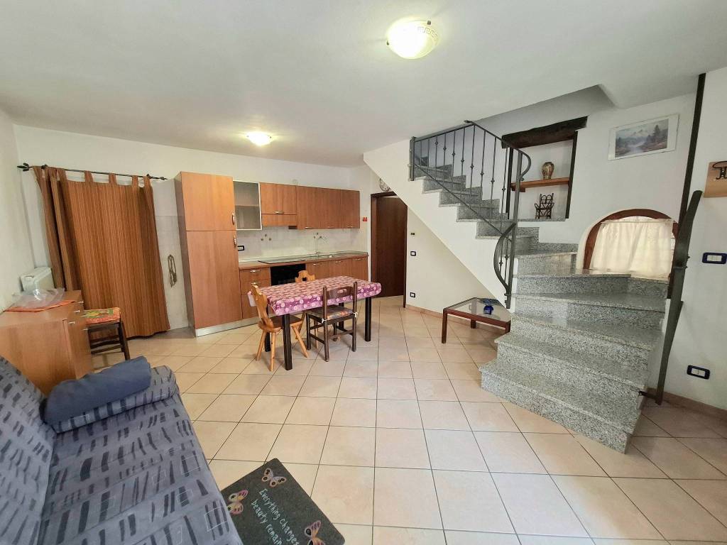 Casa indipendente a Montjovet in Frazione Plout, 17 - Foto 2