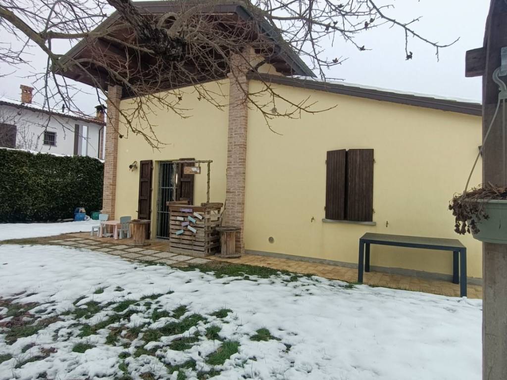 Casa indipendente a Faenza in Via delle Vigne - Foto 2
