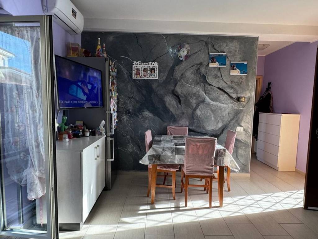 Appartamento a Civitavecchia in Via Ferdinando d'Avenia - Foto 2