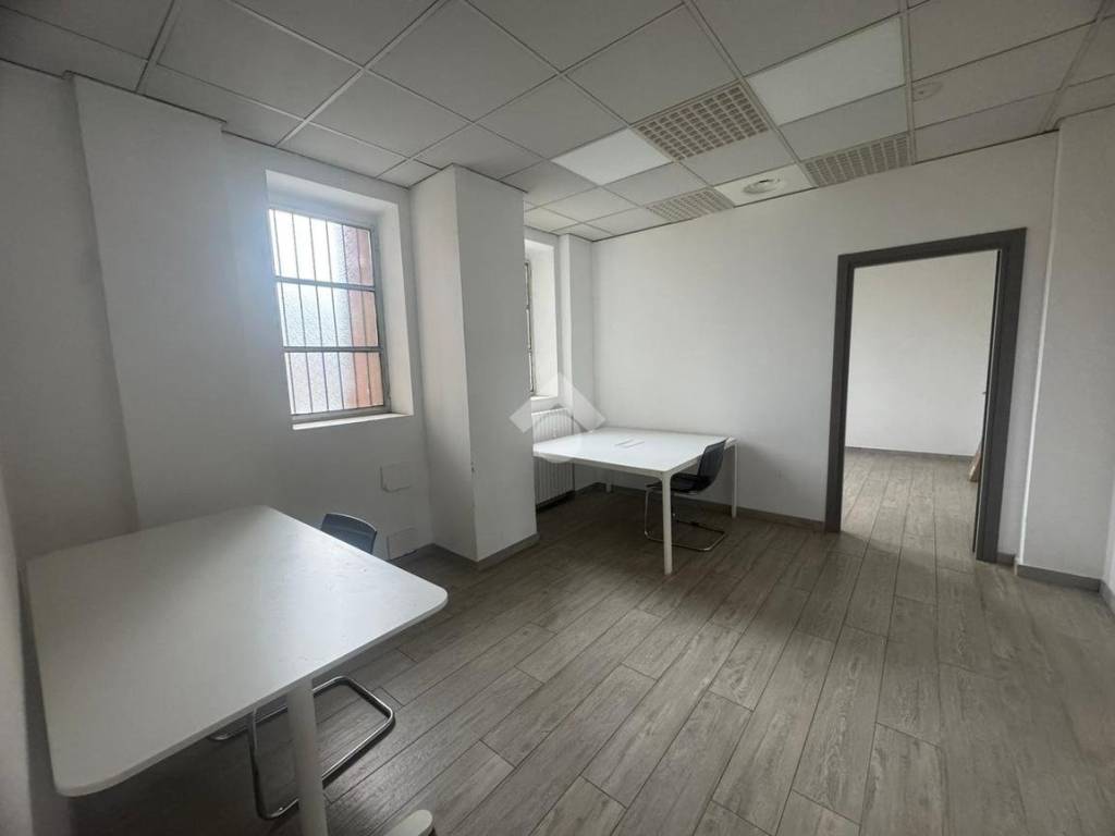 Immobile a Collegno in VIA ETTORE VACCHIERI, 8 - Foto 3