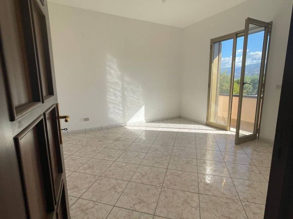 Appartamento a Reggio calabria in Via Collina del Paradiso - Foto 5