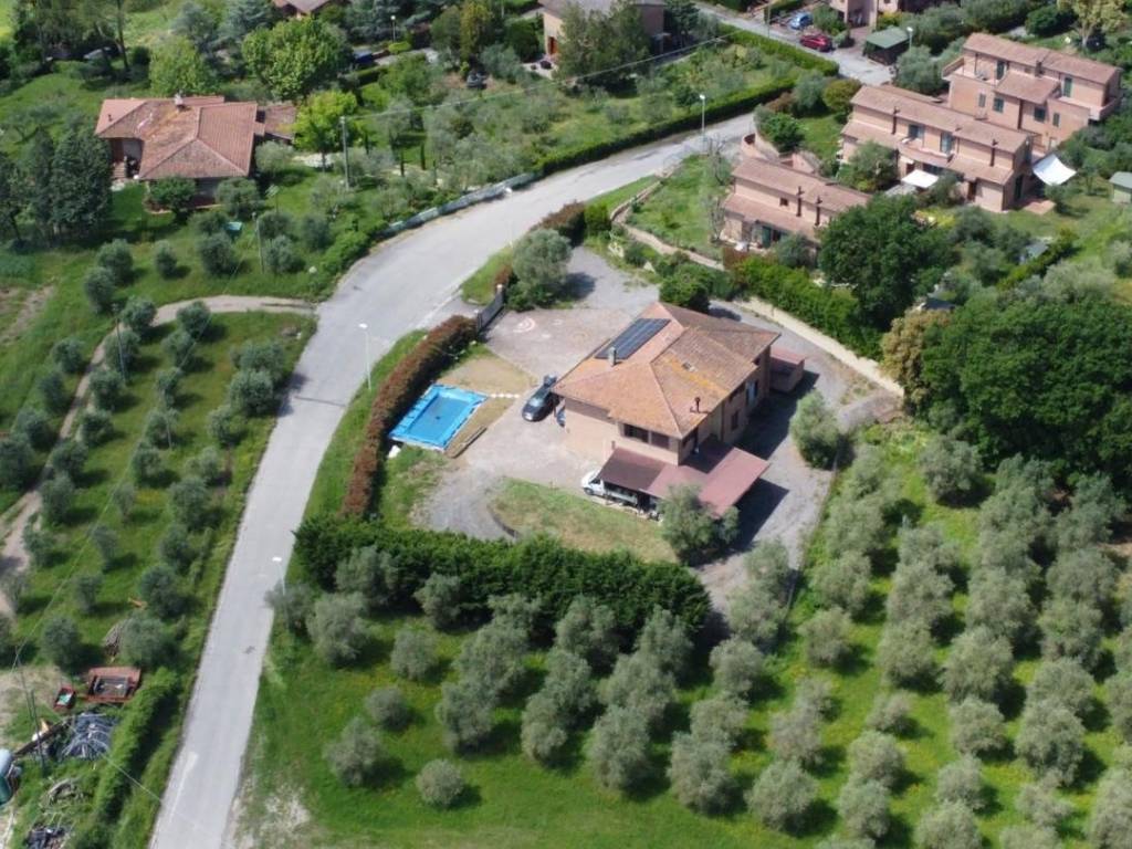 Villa a Castelnuovo berardenga in Strada Comunale 5 - Foto 2