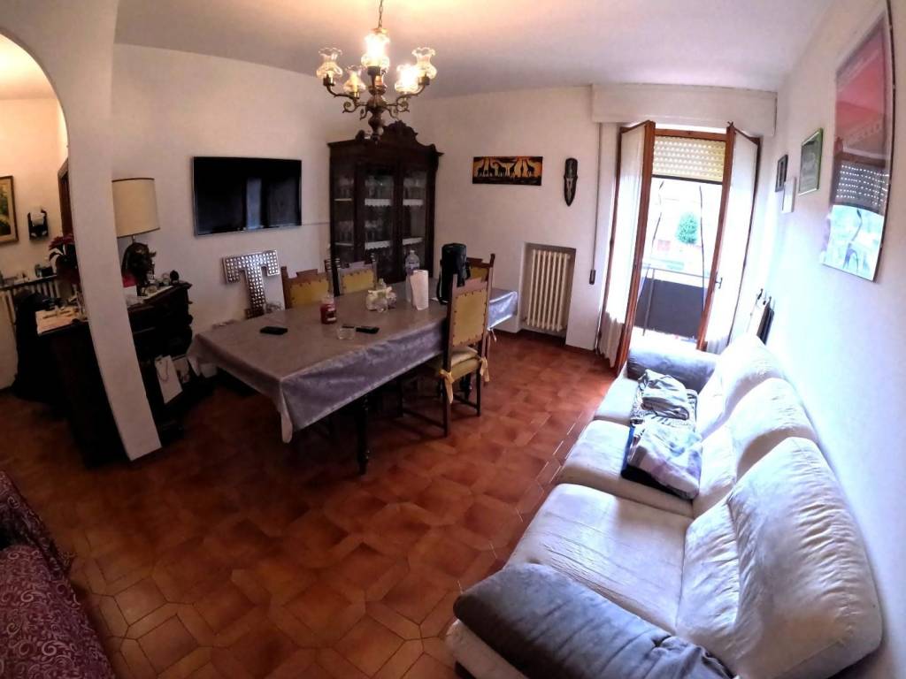 Appartamento a Poggibonsi in Via Alfio Ticci - Foto 2
