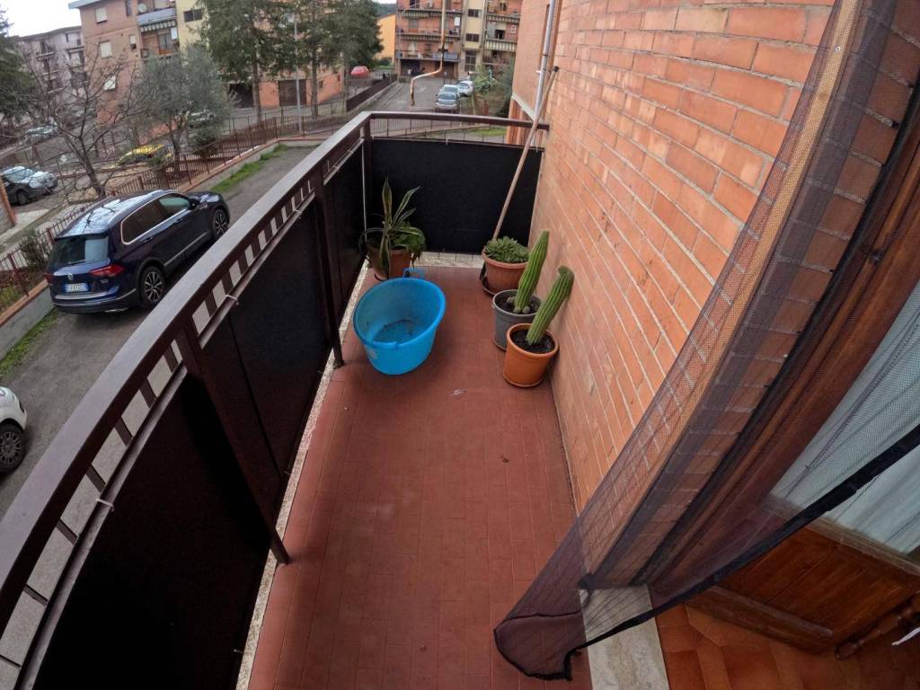 Appartamento a Poggibonsi in Via Alfio Ticci - Foto 4