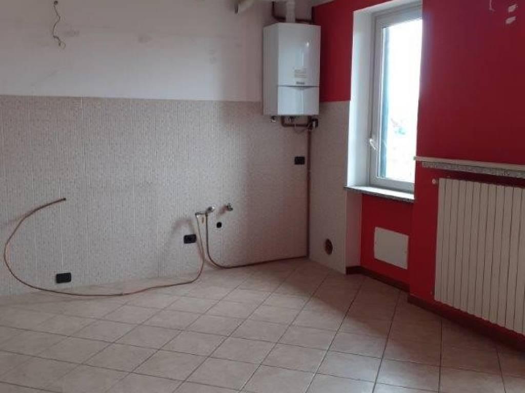 Appartamento a Borgomanero - Foto 2